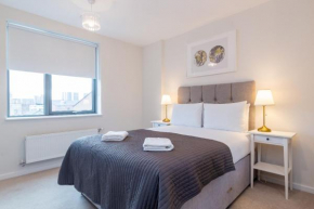 I AM SUITE LONDON